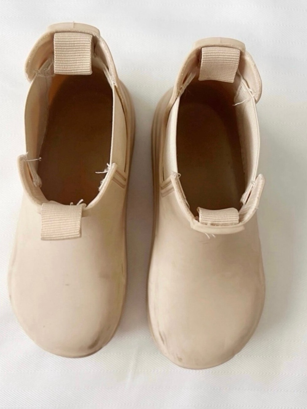 Zara Kids Chelsea Rain Boots in Cream - Picture 7 of 7